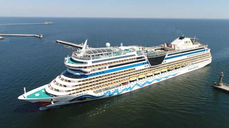 AIDAmar, jeden z najczęstszych gości (fot. Tadeusz Urbaniak, Port Gdynia)