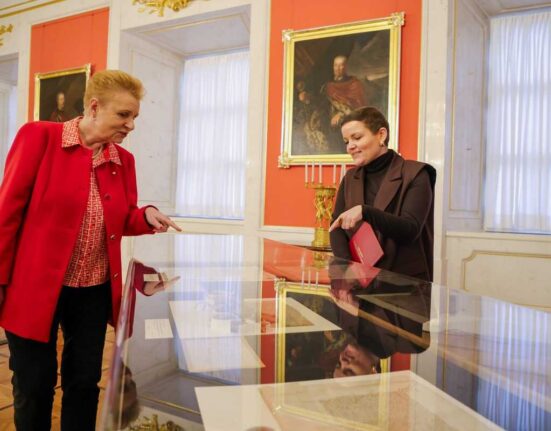 AGAD pergaminy fot Danuta Matloch